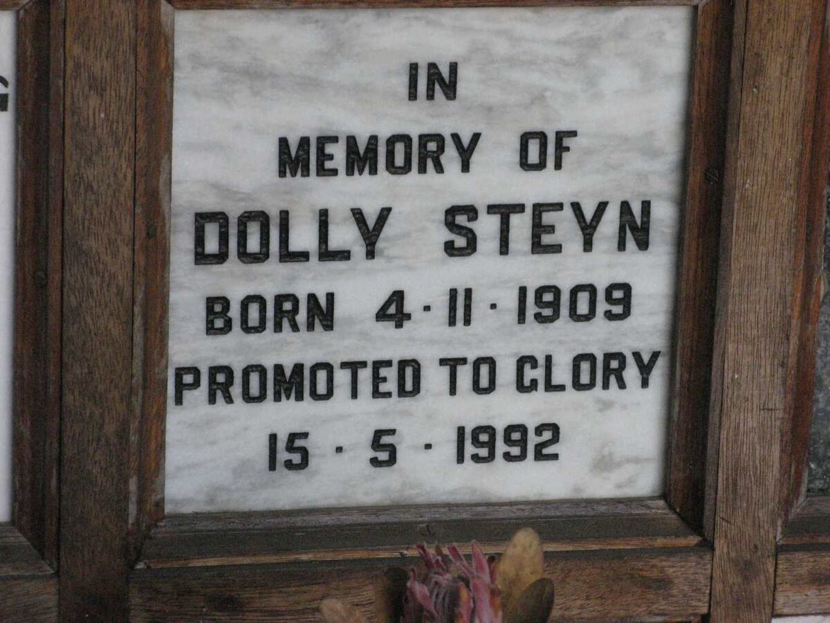 STEYN Dolly 1909-1992