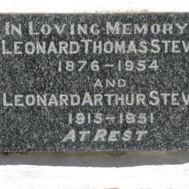 STEVENS Leonard Thomas 1876-1954 :: STEVENS Leonard Arthur 1915-1951