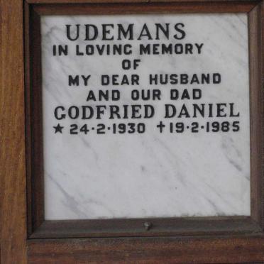 U - Vanne :: Surnames - U