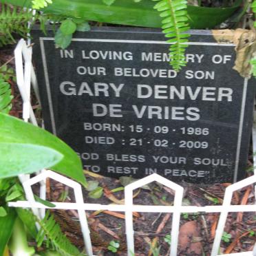 VRIES Gary Denver, de 1986-2009