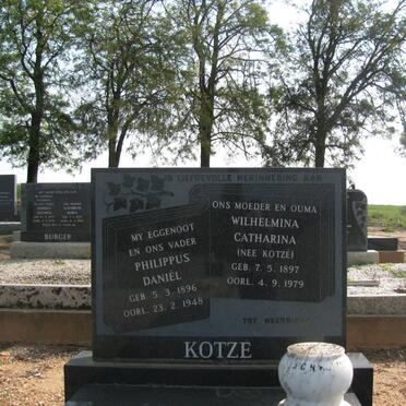 KOTZE Philippus Daniel 1896-1948 &amp; Wilhelmina Catharina KOTZE 1897-1979