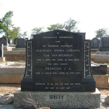 SMIT Francois J.A. 1901-1977 &amp; Gertruida Sophia Johanna VAN HEERDEN 1911-1962
