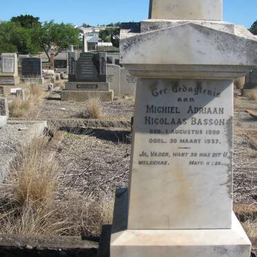 BASSON Michiel Adriaan Nicolaas 1900-1937