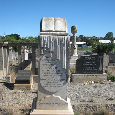 LOUW Jacob J.A. 1859-1908 &amp; Maria J.C. SMIT 1863-1936