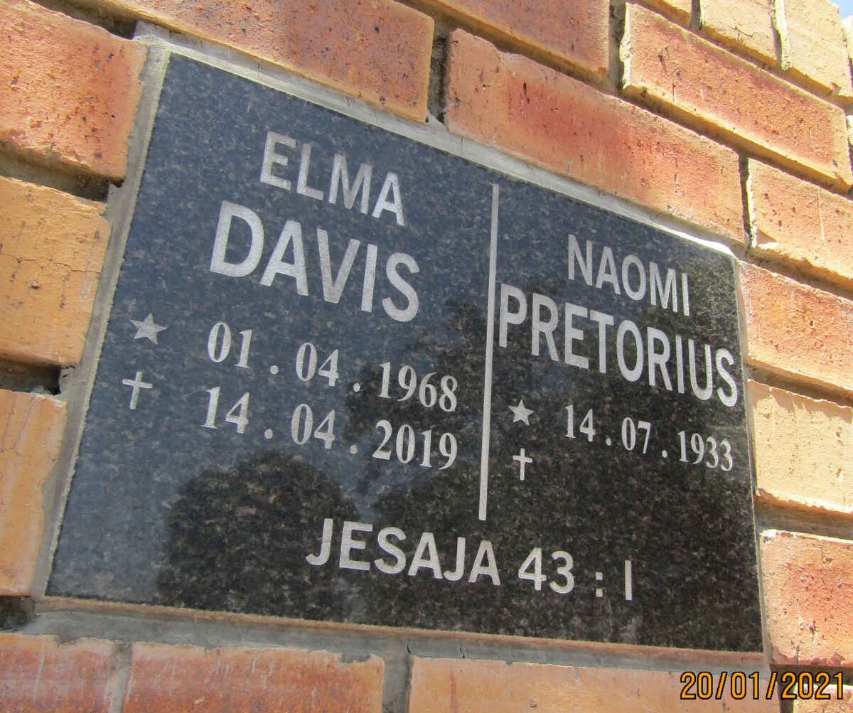 PRETORIUS Naomi 1933- :: DAVIS Elma 1968-2019