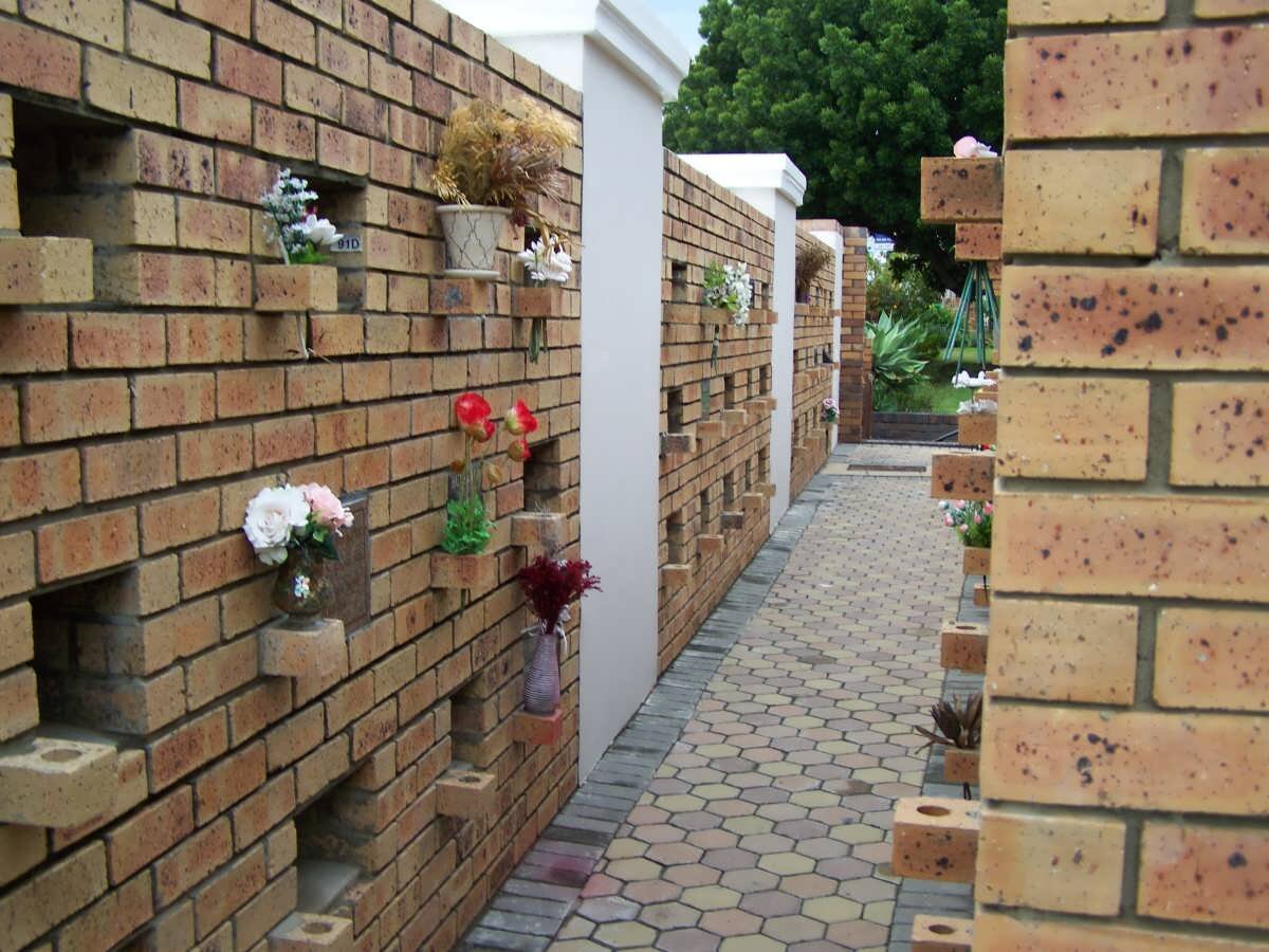 1. Overview of wall of Remembrance