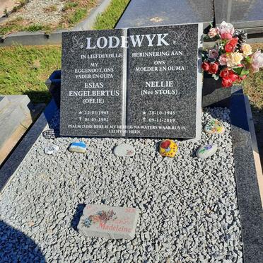 LODEWYK Esias Engelbertus 1943-1992 &amp; Nellie STOLS 1945-2019