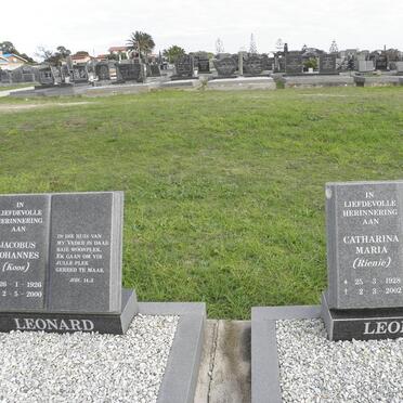 LEONARD Jacobus Johannes 1926-2000 &amp; Catharina Maria 1928-2002