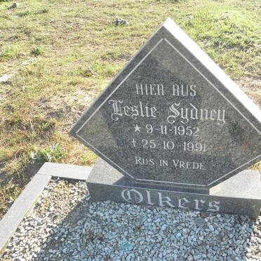 OLKERS Leslie Sydney 1952-1991