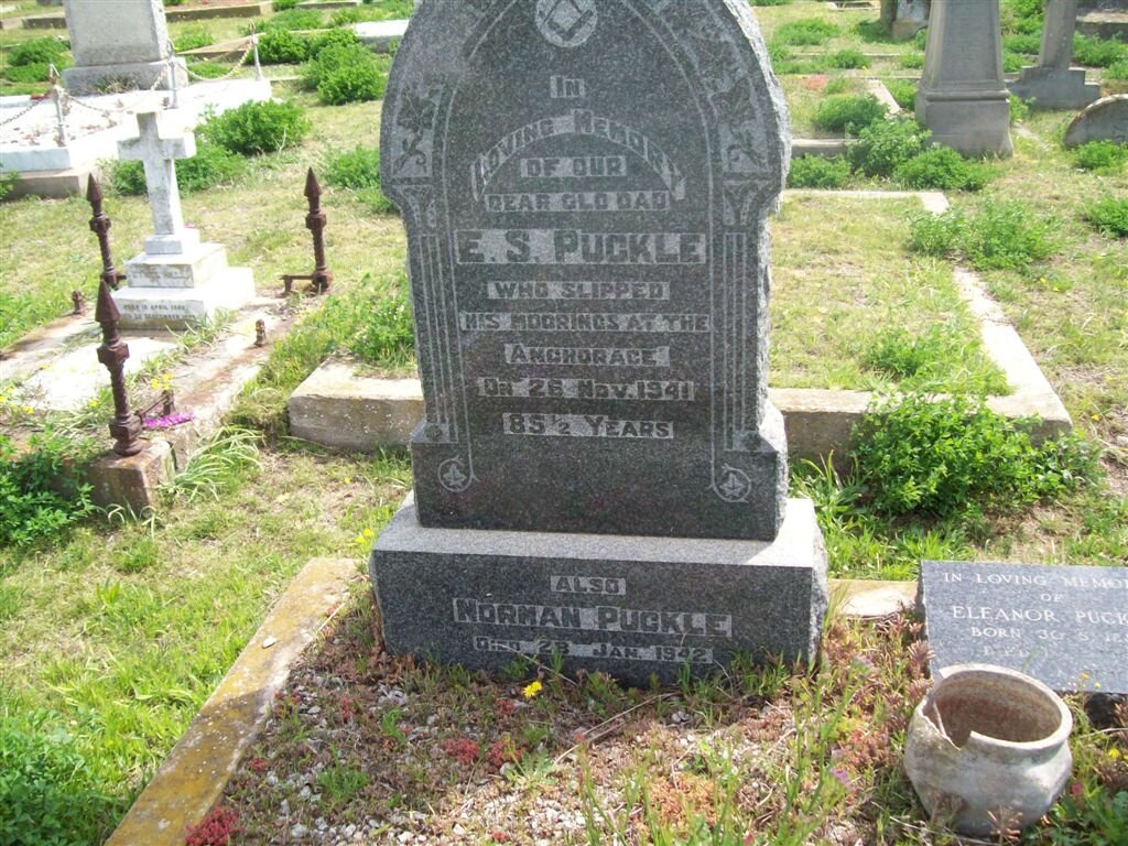 PUCKLE E.S. -1941 :: PUCKLE Norman -1942