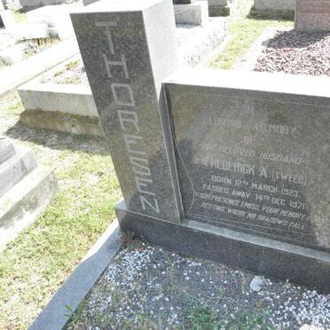 THORESEN  Frederick A. Tweed 1926-1971