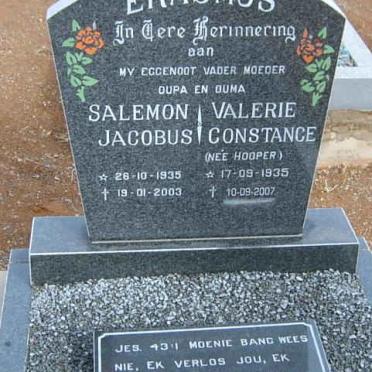 ERASMUS Salemon Jacobus 1935-2003 &amp; Valerie Constance HOOPER 1935-2007