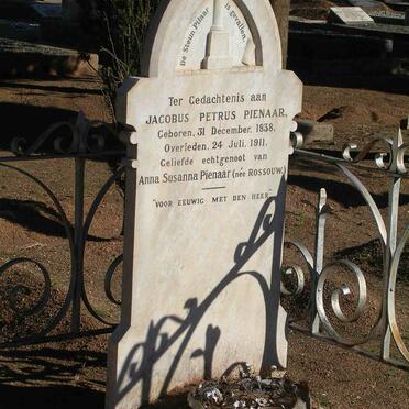 Pienaar JP en AS geb Rossouw