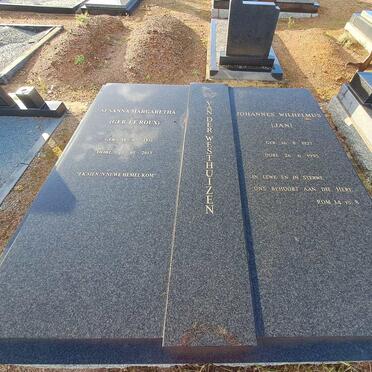 WESTHUIZEN Johannes Wilhelmus, van der 1927-1995 &amp; Susanna Margaretha LE ROUX 1932-2013
