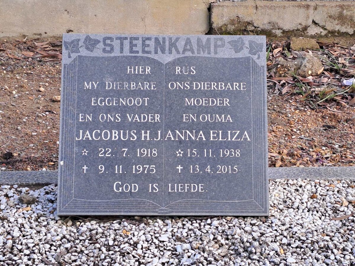 STEENKAMP Jacobus H.J. 1918-1975 &amp; Anna Eliza 1938-2015