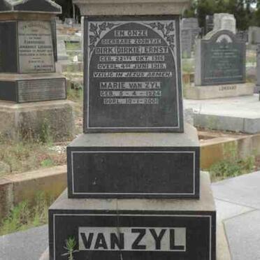 ZYL Dirk Ernst, van 1916-1919 :: VAN ZYL Marie 1924-2001