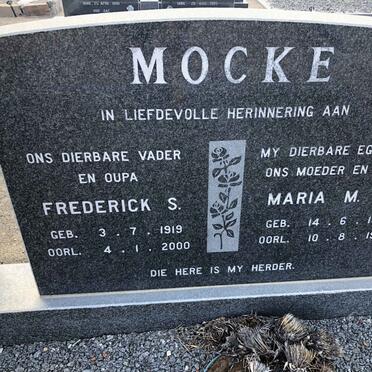 MOCKE Frederick S. 1919-2000 &amp; Maria M.M. 1918-1995