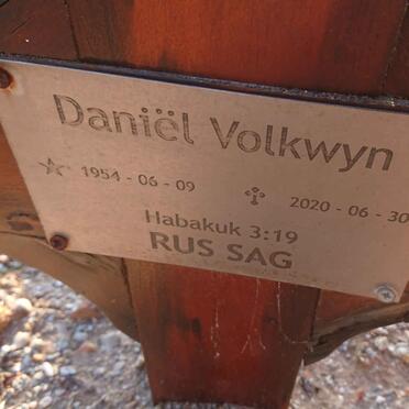 VOLKWYN Daniel 1954-2020