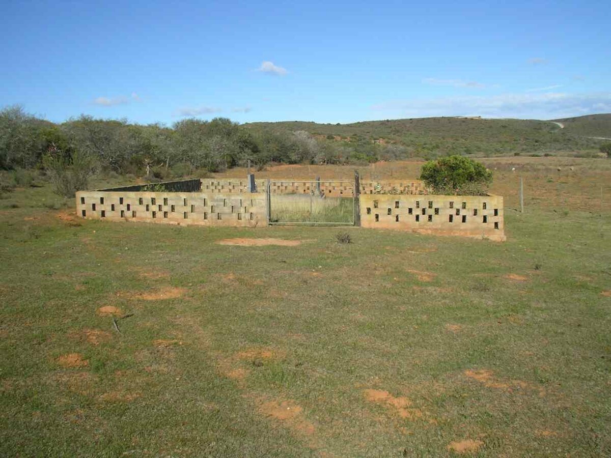 1. Outeniquasdrift cemetery