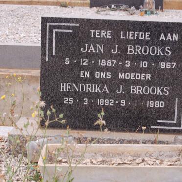 BROOKS Jan J. 1887-1967 &amp; Hendrika J. 1892-1980