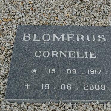 BLOMERUS Cornelie 1917-2009