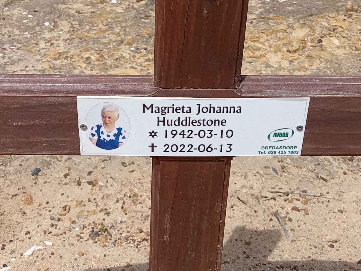 HUDDLESTONE Magrieta Johanna 1942-2022