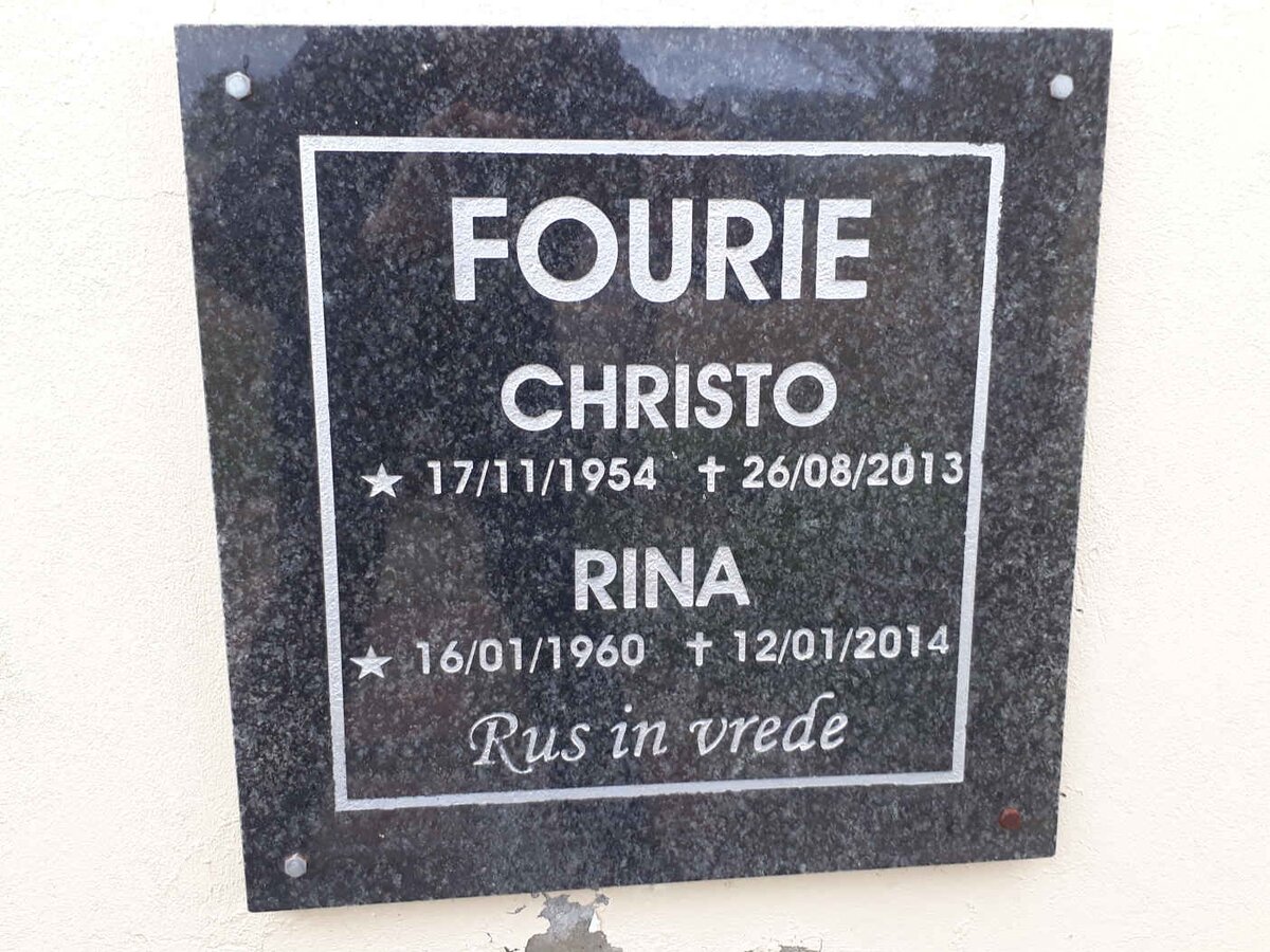 FOURIE Christo 1954-2013 &amp; Rina 1960-2014
