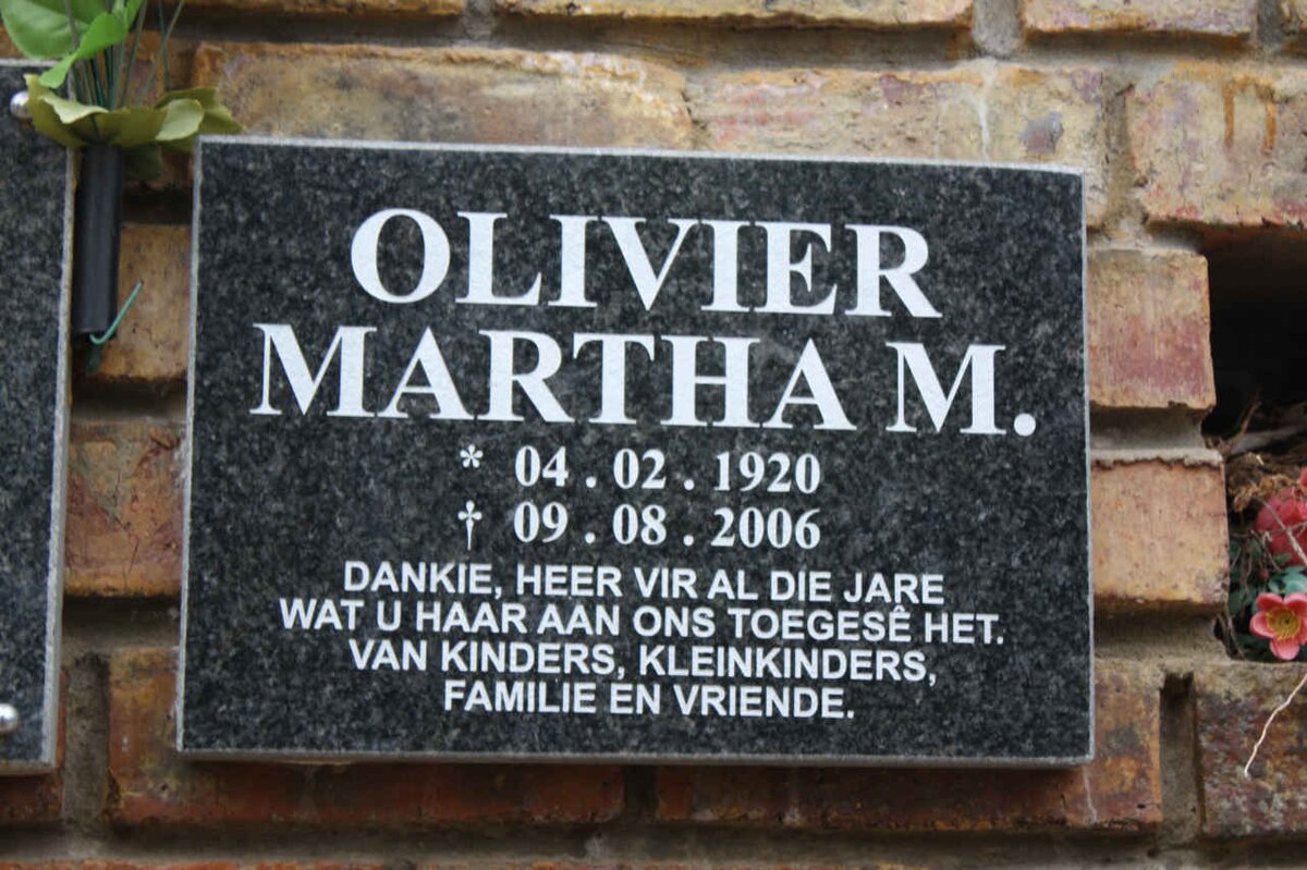 OLIVIER Martha M. 1920-2006