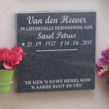HEEVER Sarel Petrus, van den 1957-2011