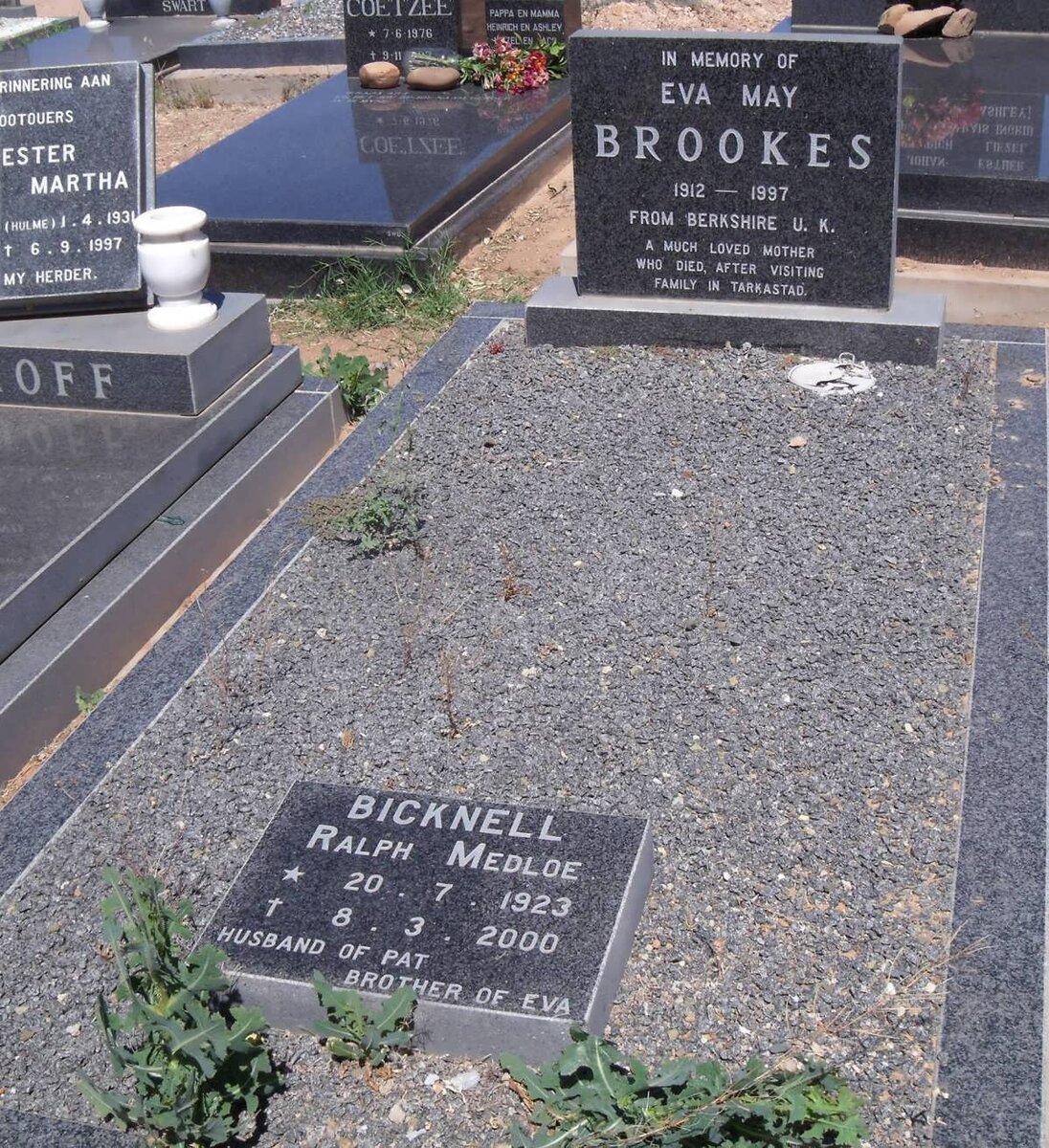 BROOKES Eva May 1912-1997 :: BICKNELL Ralph Medloe 1923-2000