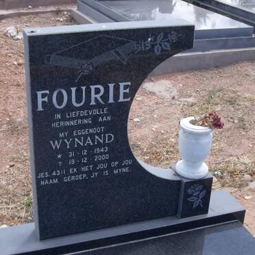 FOURIE Wynand 1943-2000