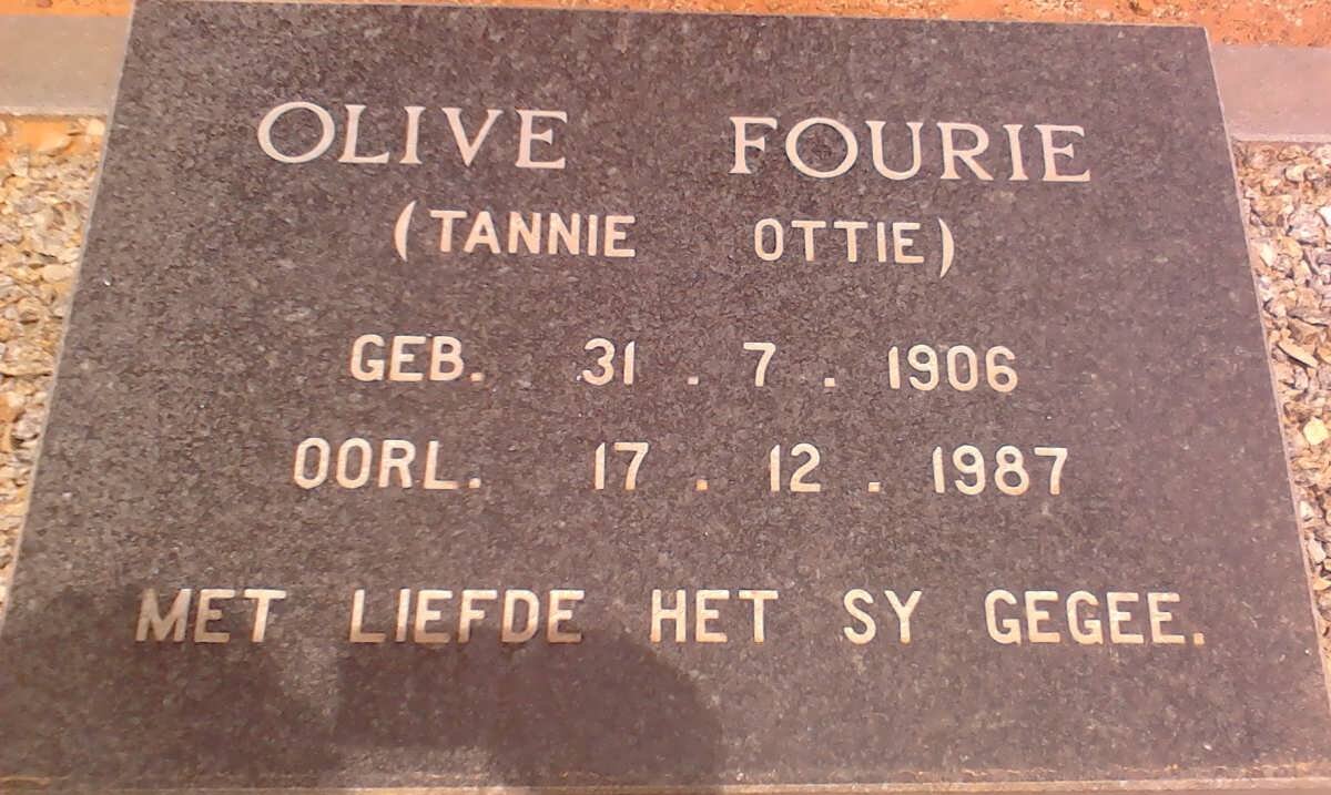 FOURIE Olive 1906-1987