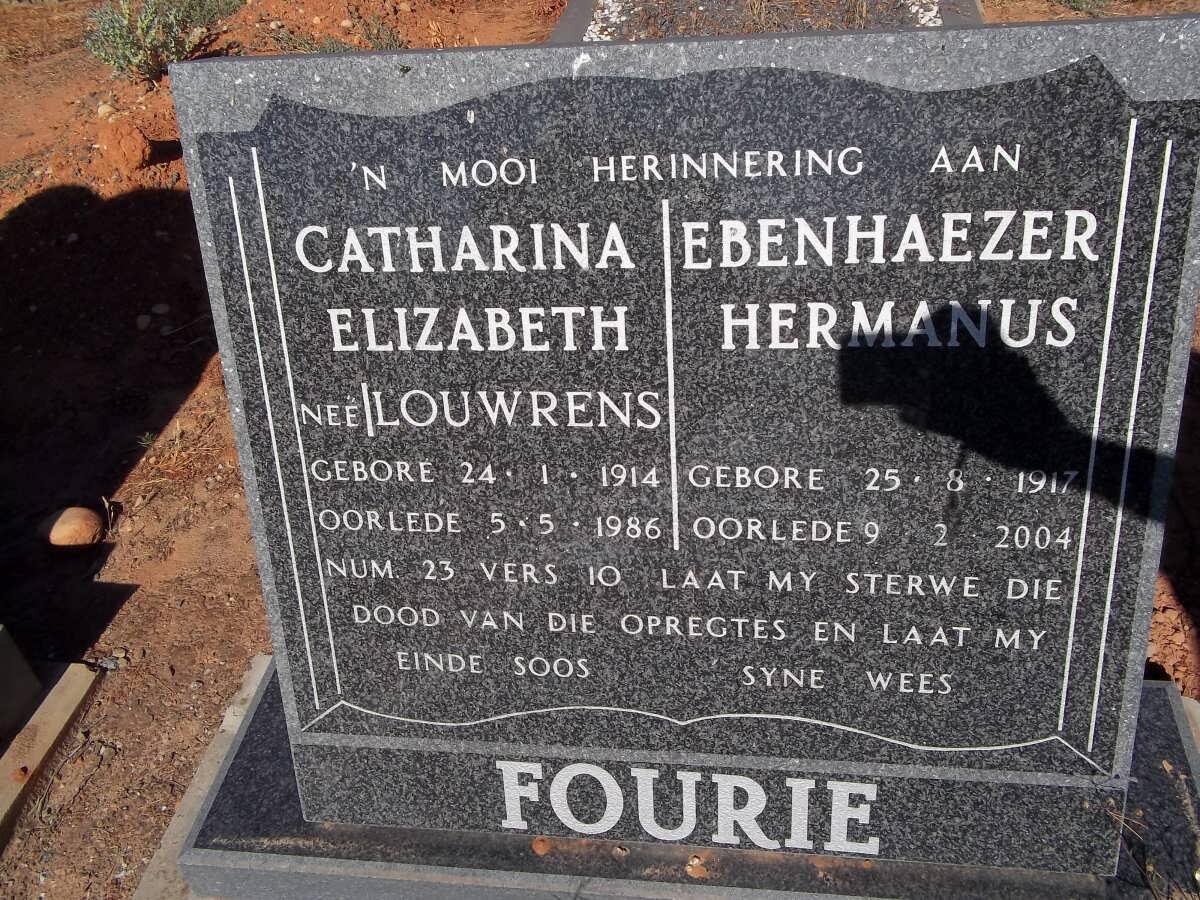 FOURIE Ebenhaezer Hermanus 1917-2004 &amp; Catharina Elizabeth LOUWRENS 1914-1986