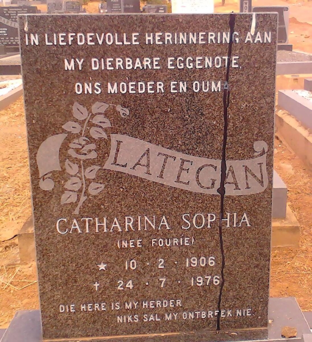 LATEGAN Catharina Sophia nee FOURIE 1906-1976