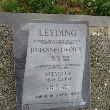 LEYDING Johannes Jakobus 1939-2004 & Steynita CALITZ 1942-2017