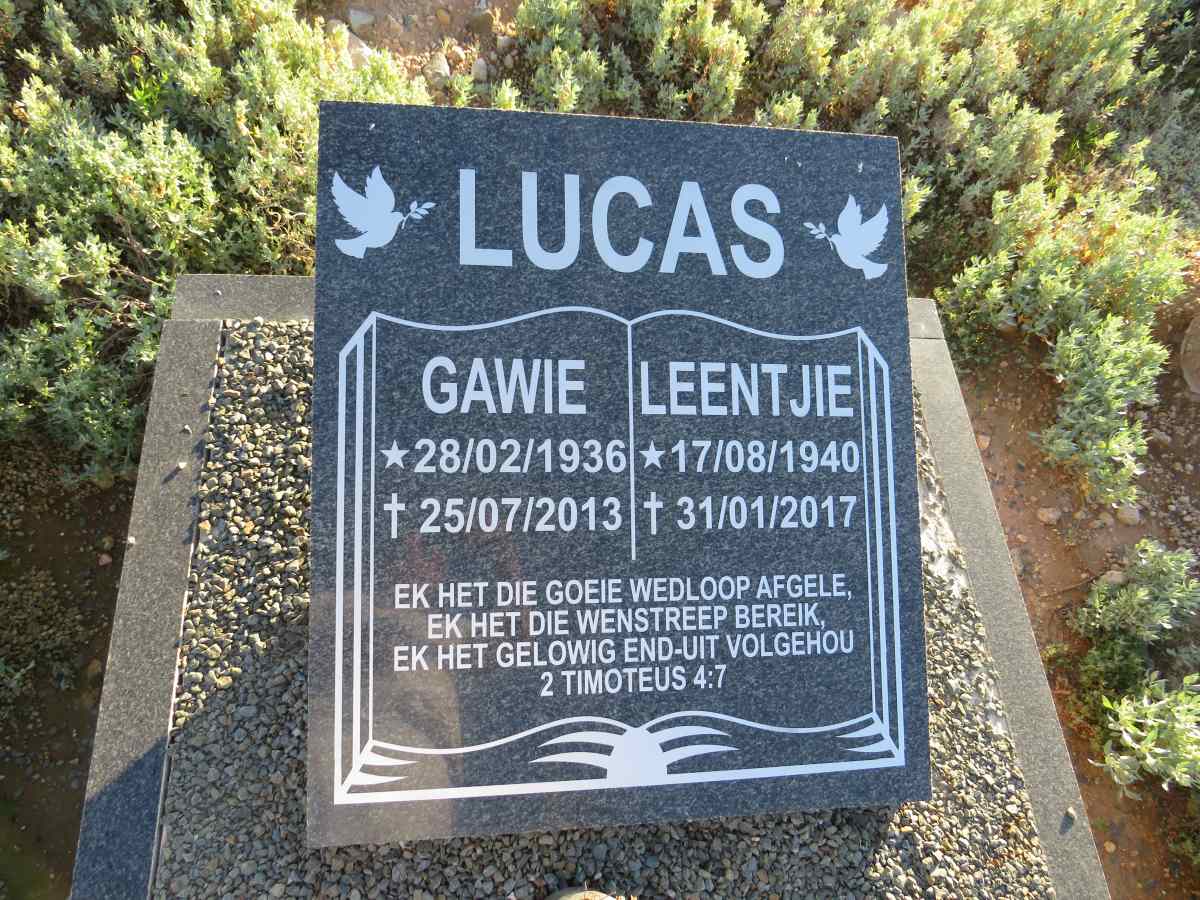 LUCAS Gawie 1936-2013 & Leentjie 1940-2017
