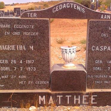 MATTHEE Casparus J.D. 1919-1994 &amp; Magrietha M. 1917-1973