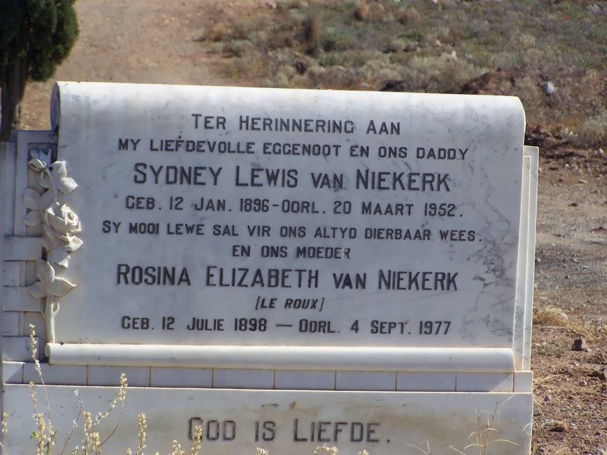 NIEKERK Sydney Lewis, van 1896-1952 &amp; Rosina Elizabeth LE ROUX 1898-1977