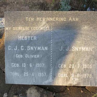 SNYMAN J.J. 1905-1978 & C.J.C. OLIVIER 1907-1957
