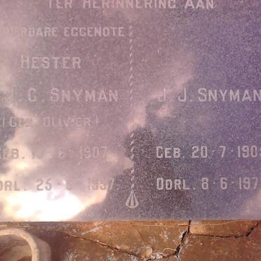 SNYMAN J.J. 1905-1978 &amp; C.J.C. OLIVIER 1907-1957