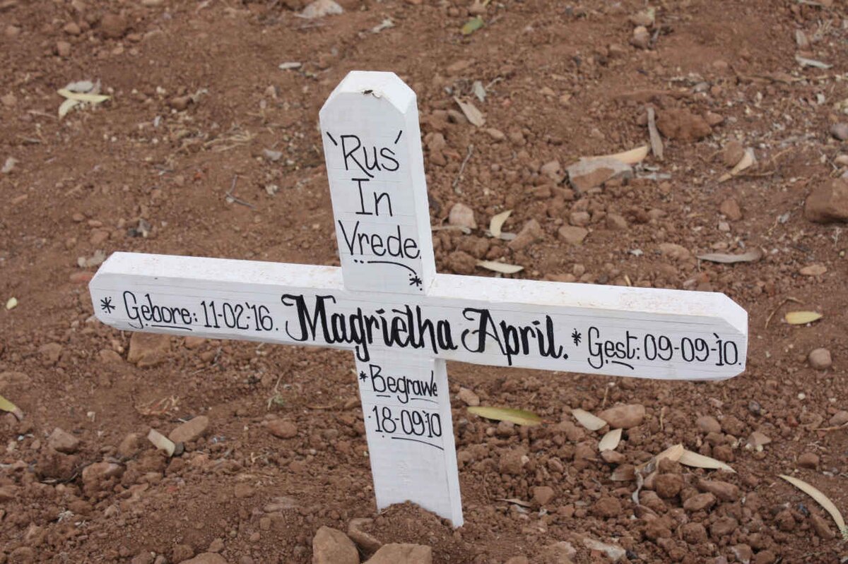 APRIL Magrietha 1976-2010