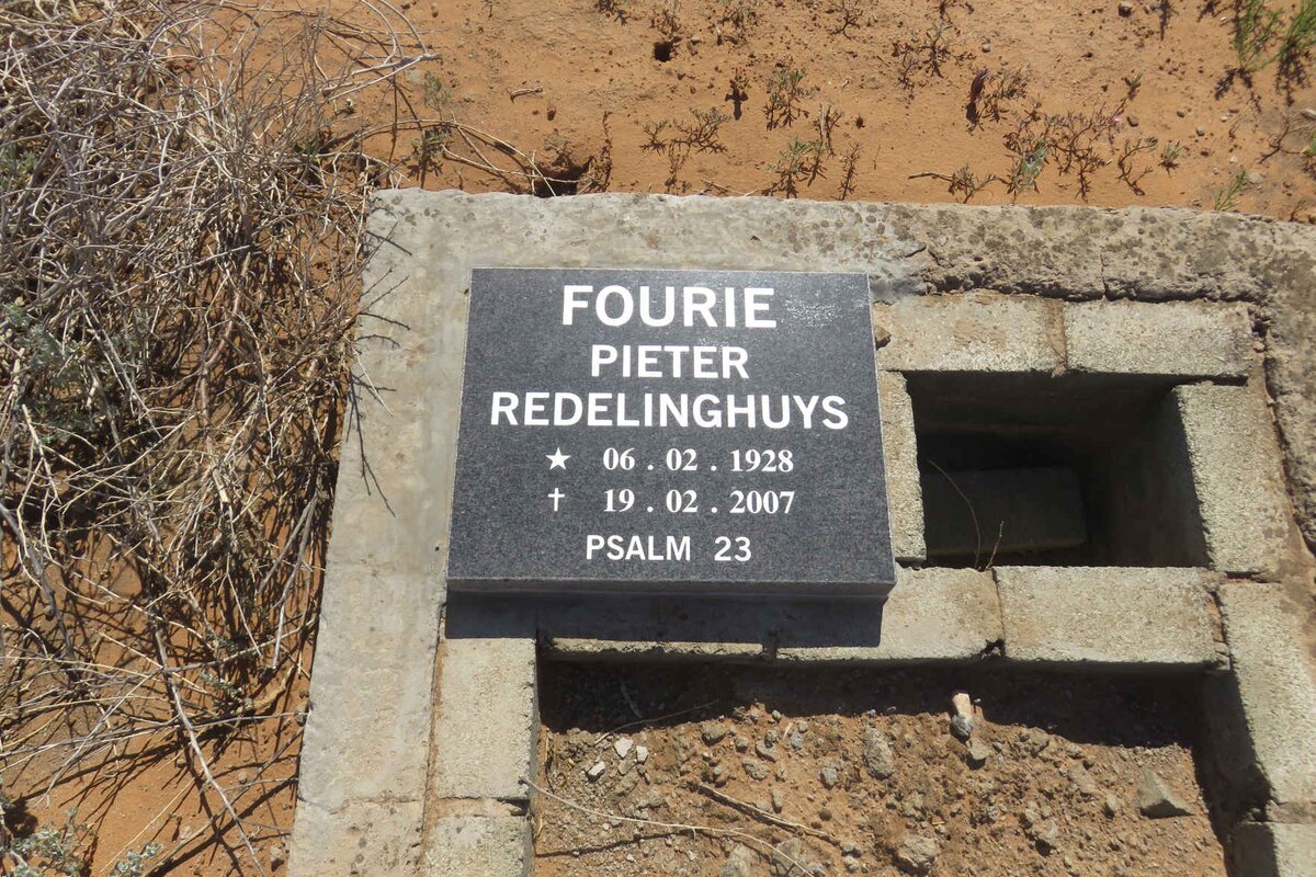 FOURIE Pieter Redelinghuys 1928-2007