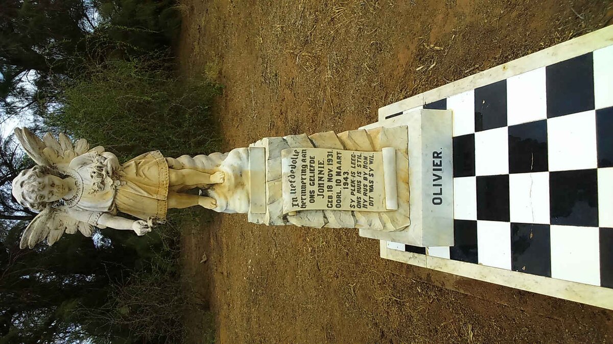 OLIVIER Johnnie 1931-1943