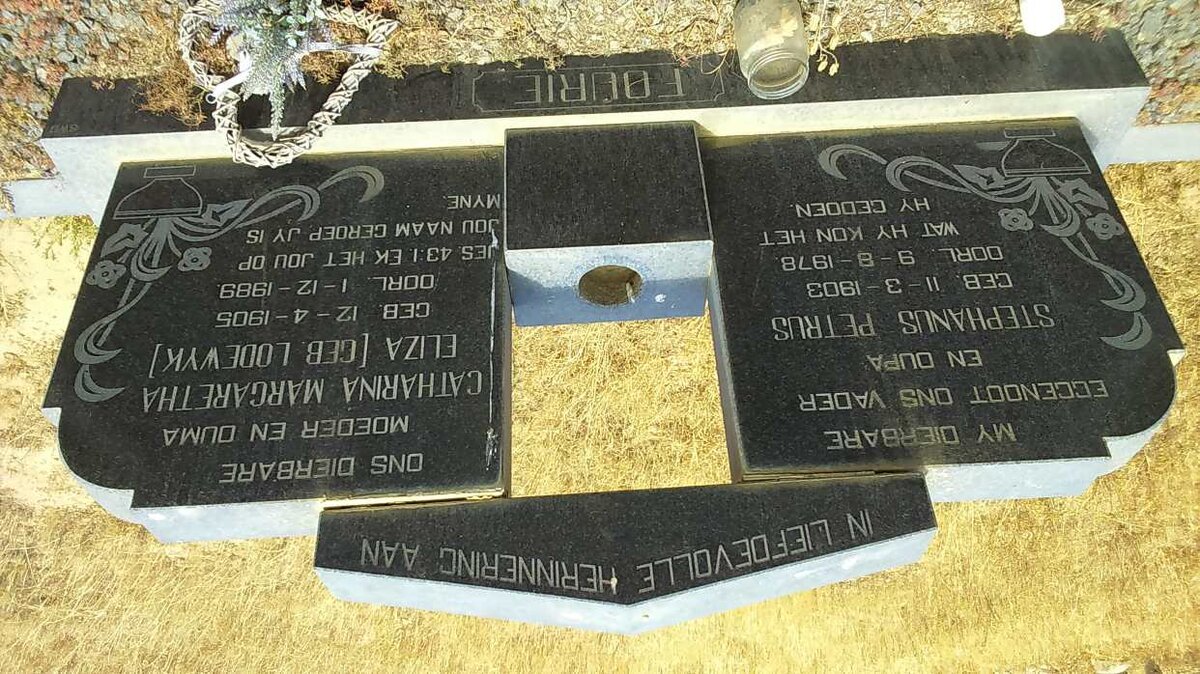 FOURIE Stephanus Petrus 1903-1978 &amp; Catharina Margaretha Eliza LODEWYK 1905-1989