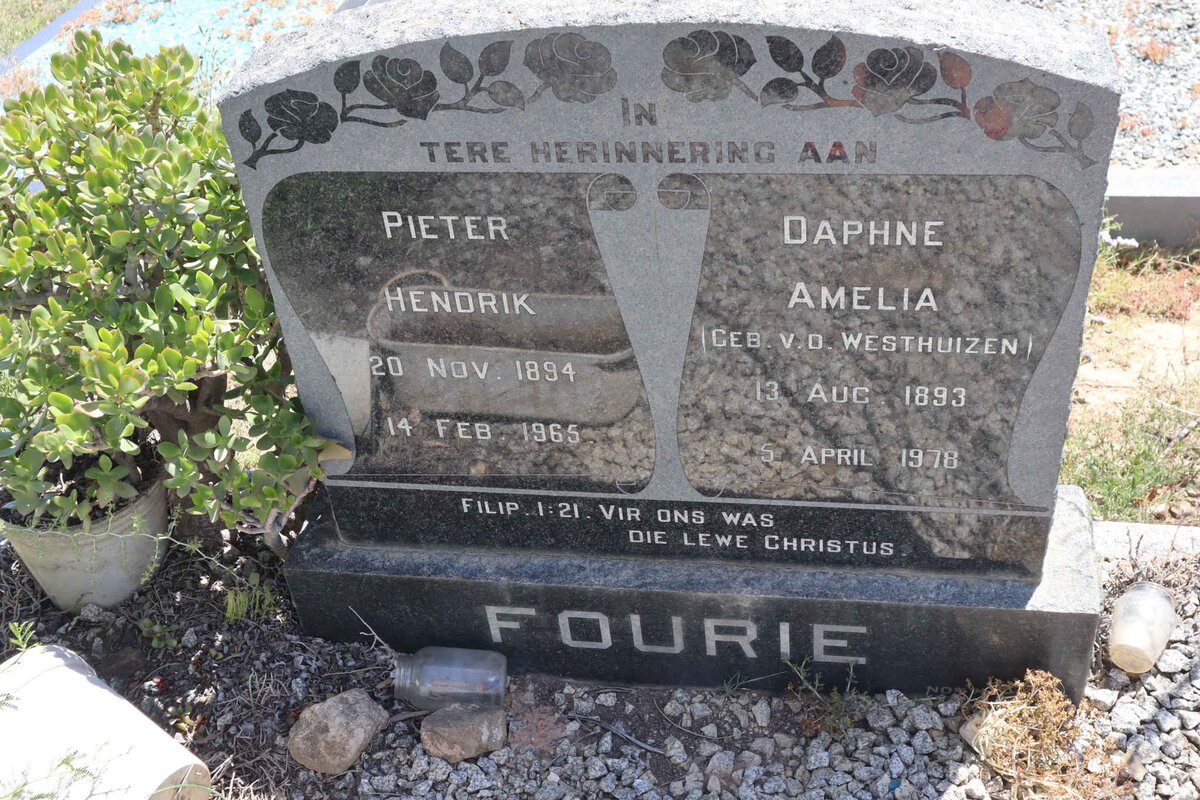 FOURIE Pieter Hendrik 1894-1965 &amp; Daphne Amelia v.d. WESTHUIZEN 1893-1978