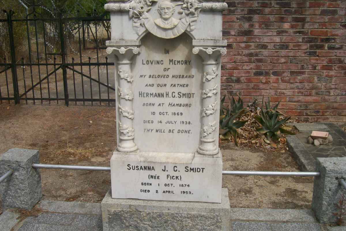 SMIDT Hermann H.G. 1869-1938 &amp; Susanna J.C. FICK 1874-1953