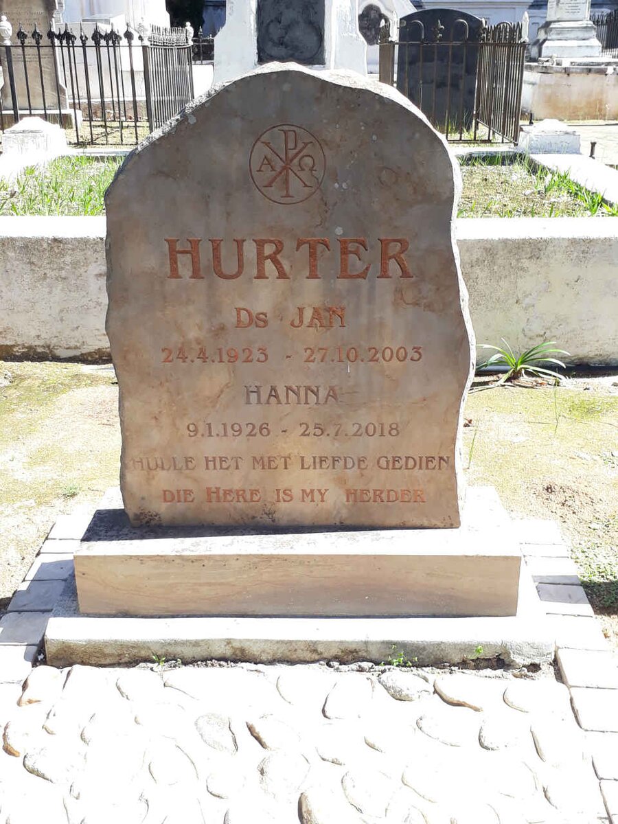 HURTER Jan 1923-2003 &amp; Hanna 1926-2018