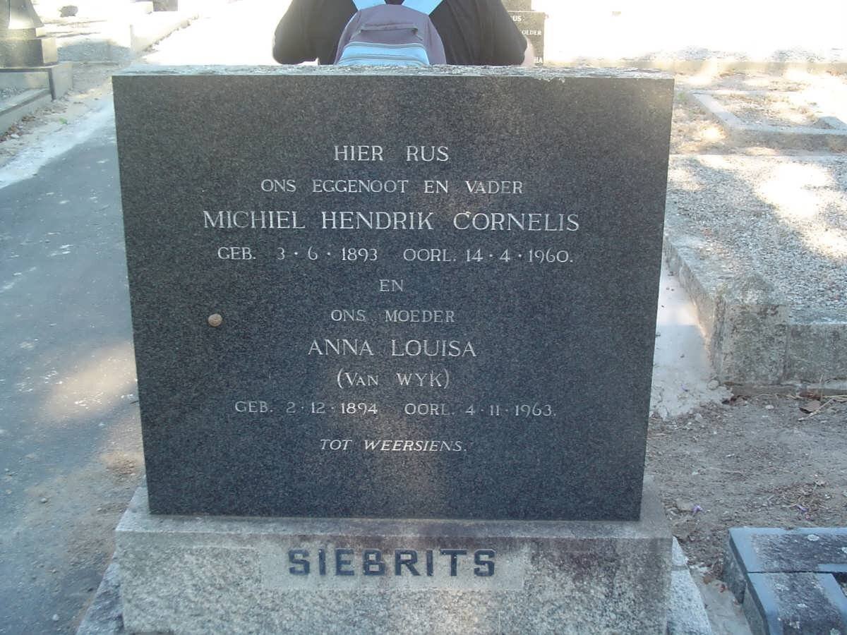 SIEBRITS Michiel Hendrik Cornelis 1893-1960 &amp; Anna Louisa VAN WYK 1894-1963
