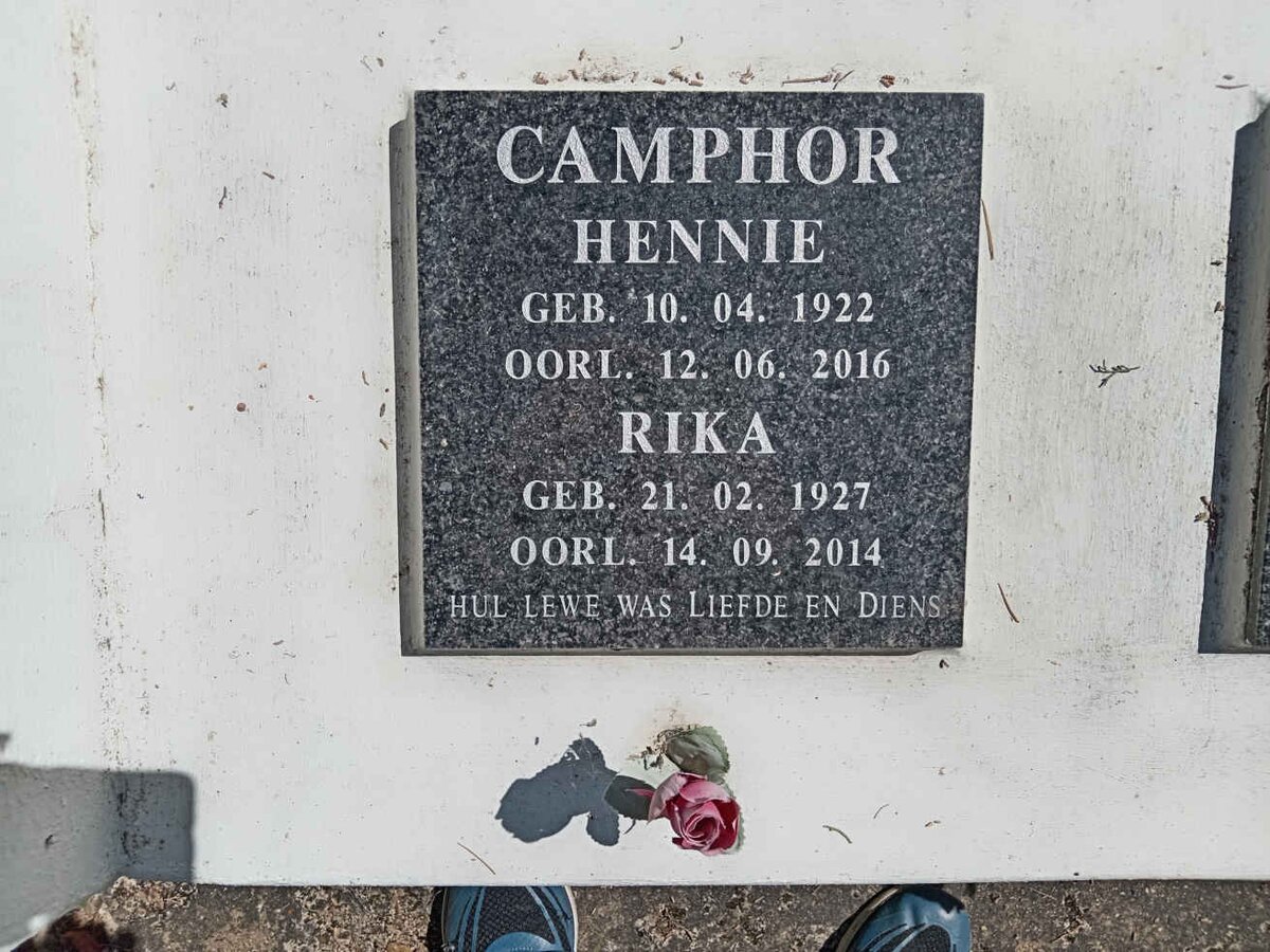 CAMPHOR Hennie 1922-2016 &amp; Rika 1927-2014