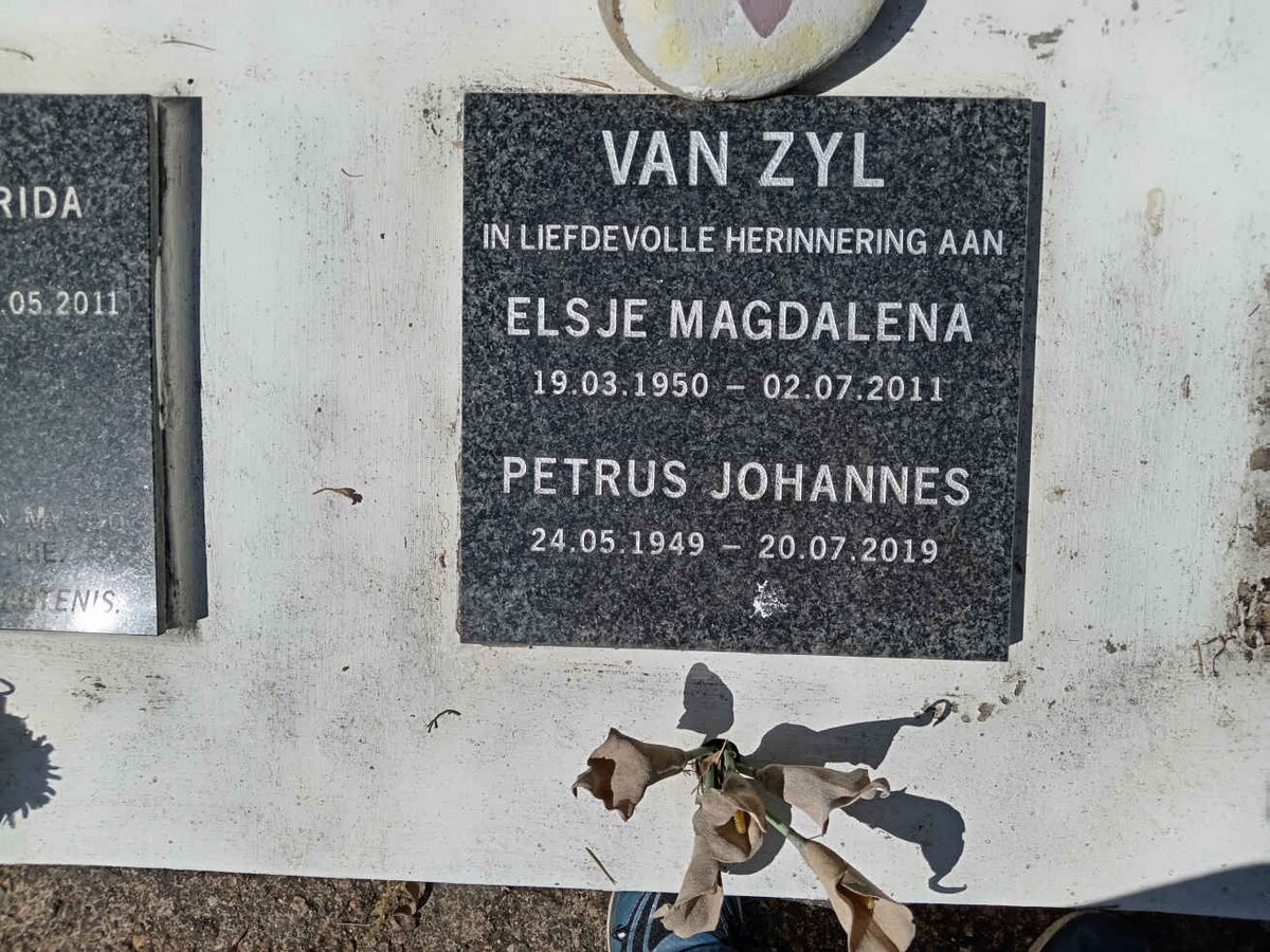ZYL Petrus Johannes, van 1949-2019 &amp; Elsje Magdalena 1950-2011